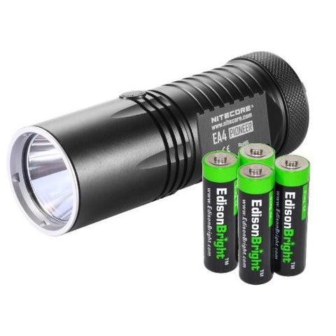 Nitecore EA4 860 Lumen CREE XM-L U2 LED compact flashlight/searchlight with 4 X EdisonBright AA Alkaline batteries